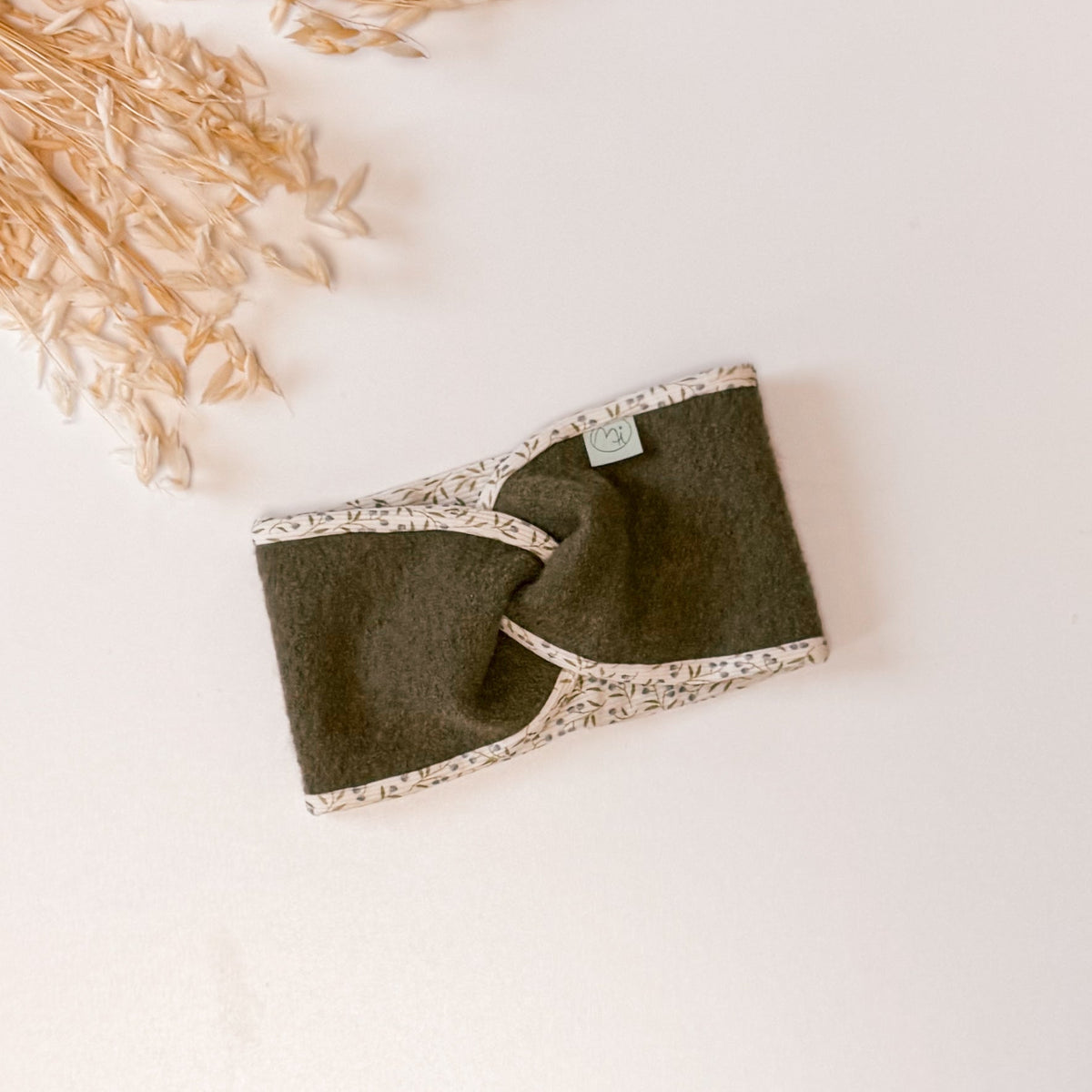 Winter-Stirnband – warm, weich in Olive