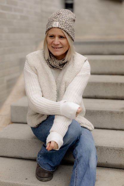 Hipster Beanie in Leo