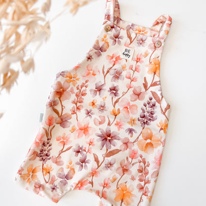 Latzhose für Baby und Kinder, Blumen Mavie