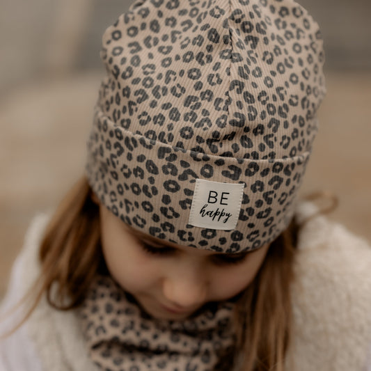 Hipster Beanie in Leo