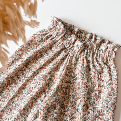 Set Sarah, Musselinblumen