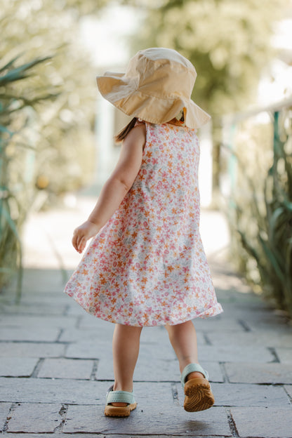 Mädchenkleid mit Schleife und Zipfelsaum, Sommer Blumen